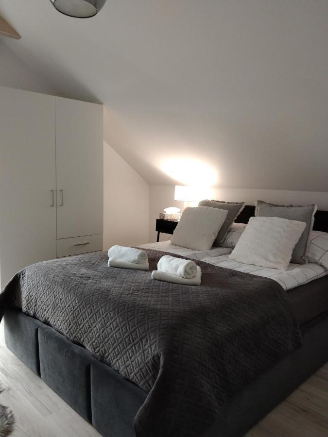Apartamenty Równia 2 Ustrzyki Dolne Exterior foto